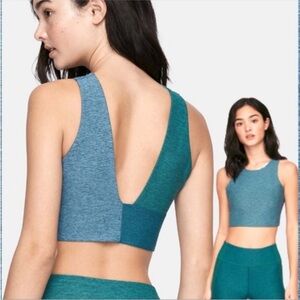 Outdoor Voices Venus Green Colorblock Crop Top Bra Top‎ Athleisure Size Small